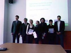 V.l.n.r.: Prof. Ralf Wehrspohn, Leiter NEnA, Rainer Nitsche, Wirtschaftsförderung Magdeburg, Maria Heinze, Ivonne Hinz, Daniela Schneevoigt, Junna Wang, Michael Flach, Gründungscoach.